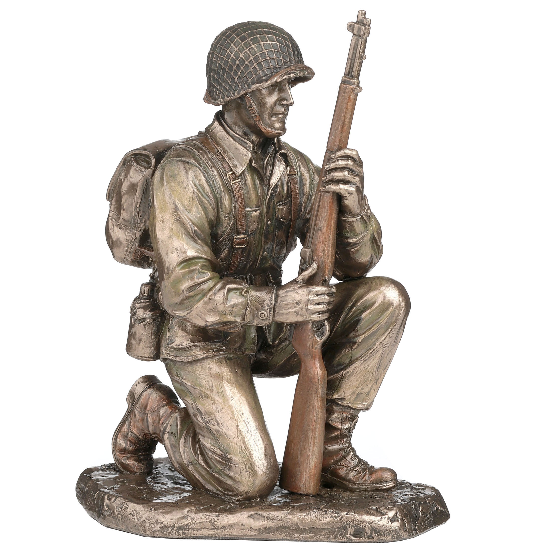 Us Army Kneeling Soldier Carrying Rifle