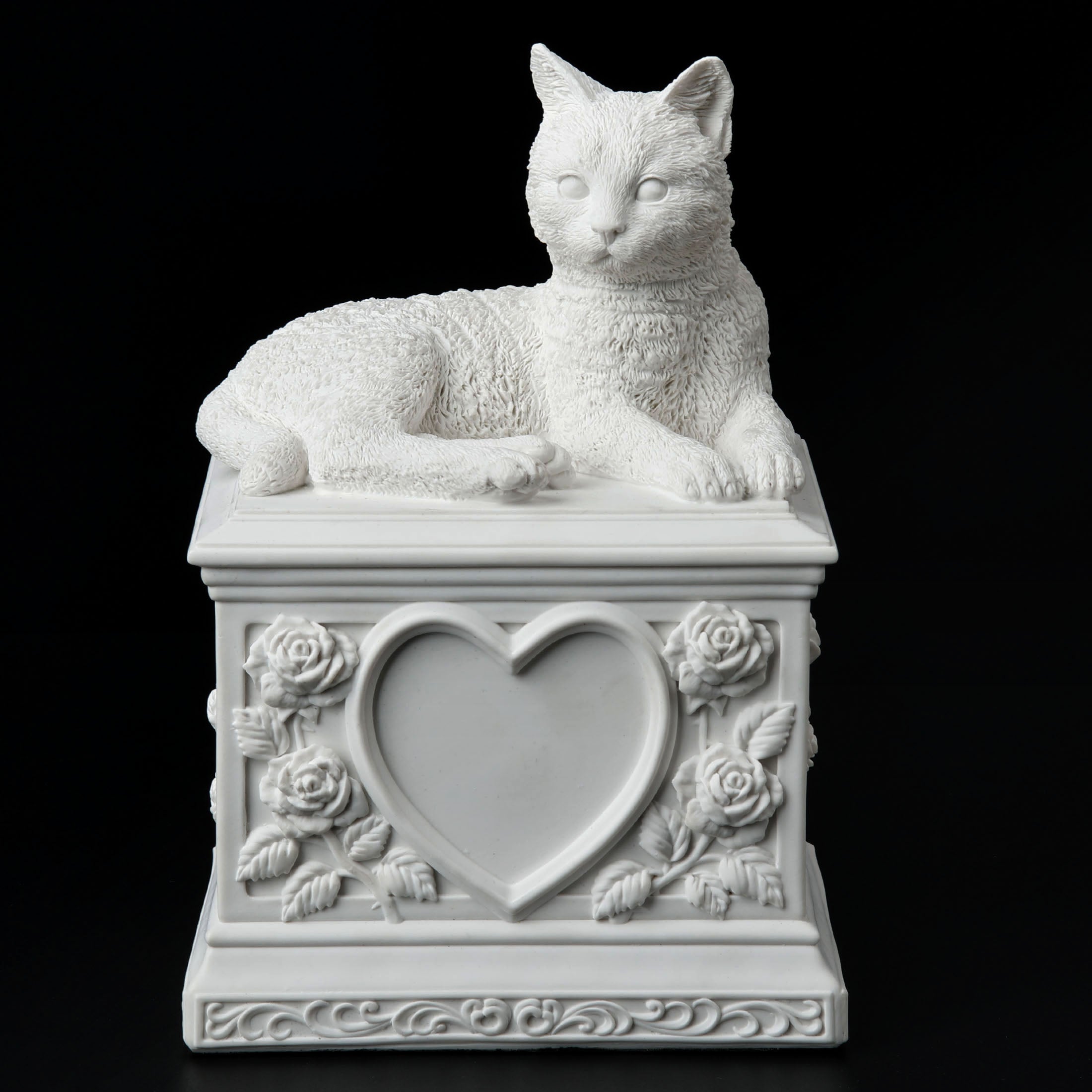 Lying Cat Rose Heart Memorial Urn 1000 ml