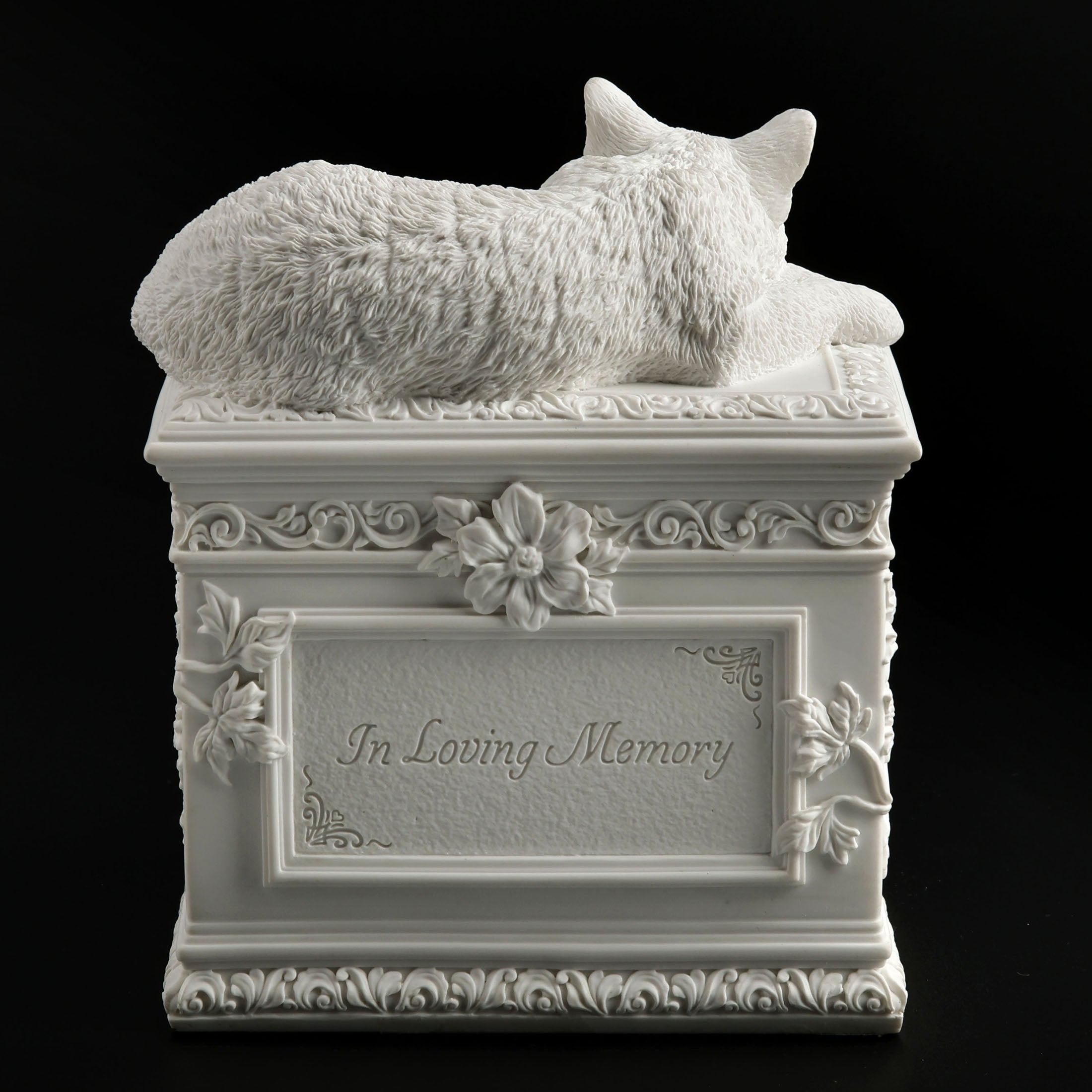 Sleeping Cat Memorial Urn With Heart Shaped Photo Frame (1200Ml)