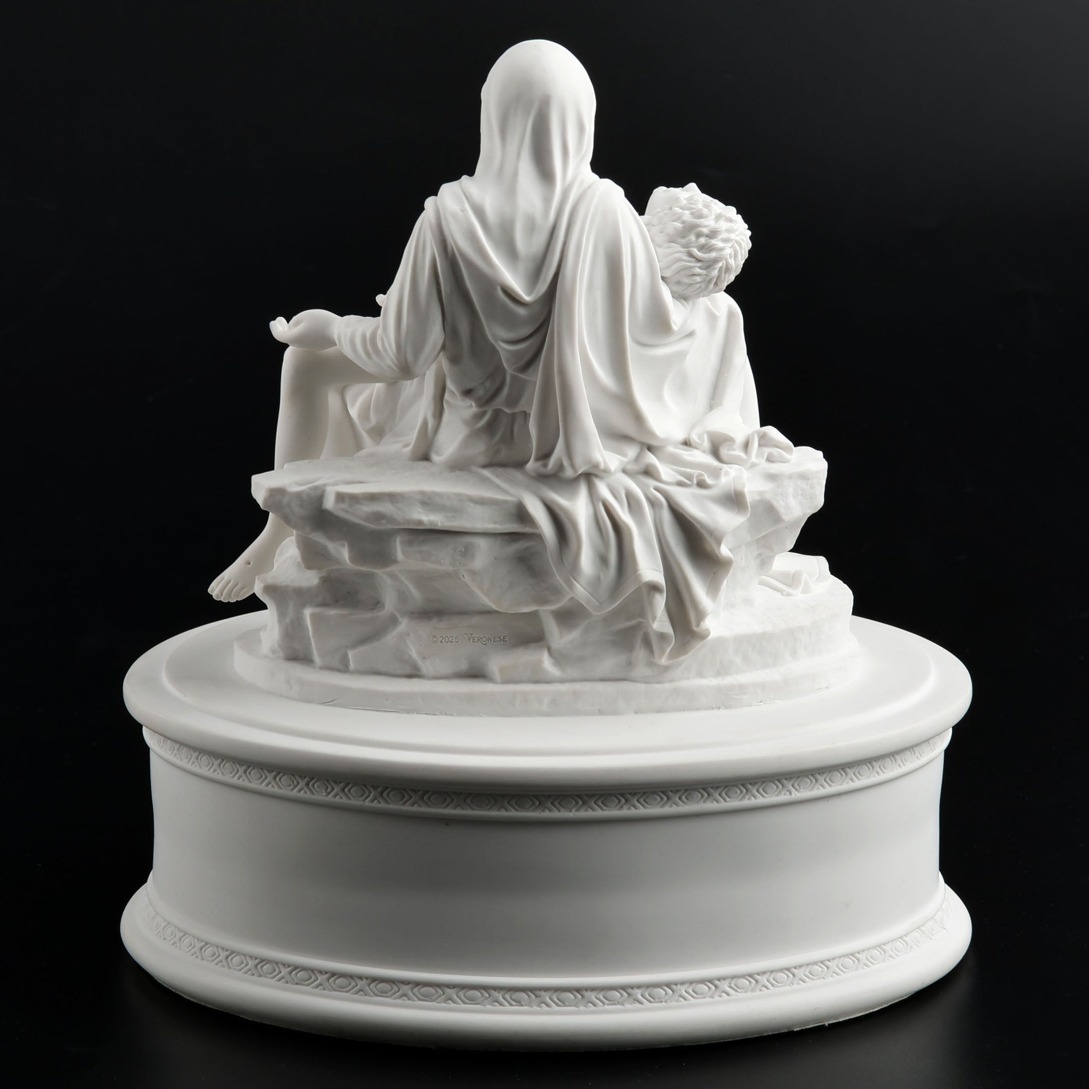 La Pieta Cremation Urn (700 ml)