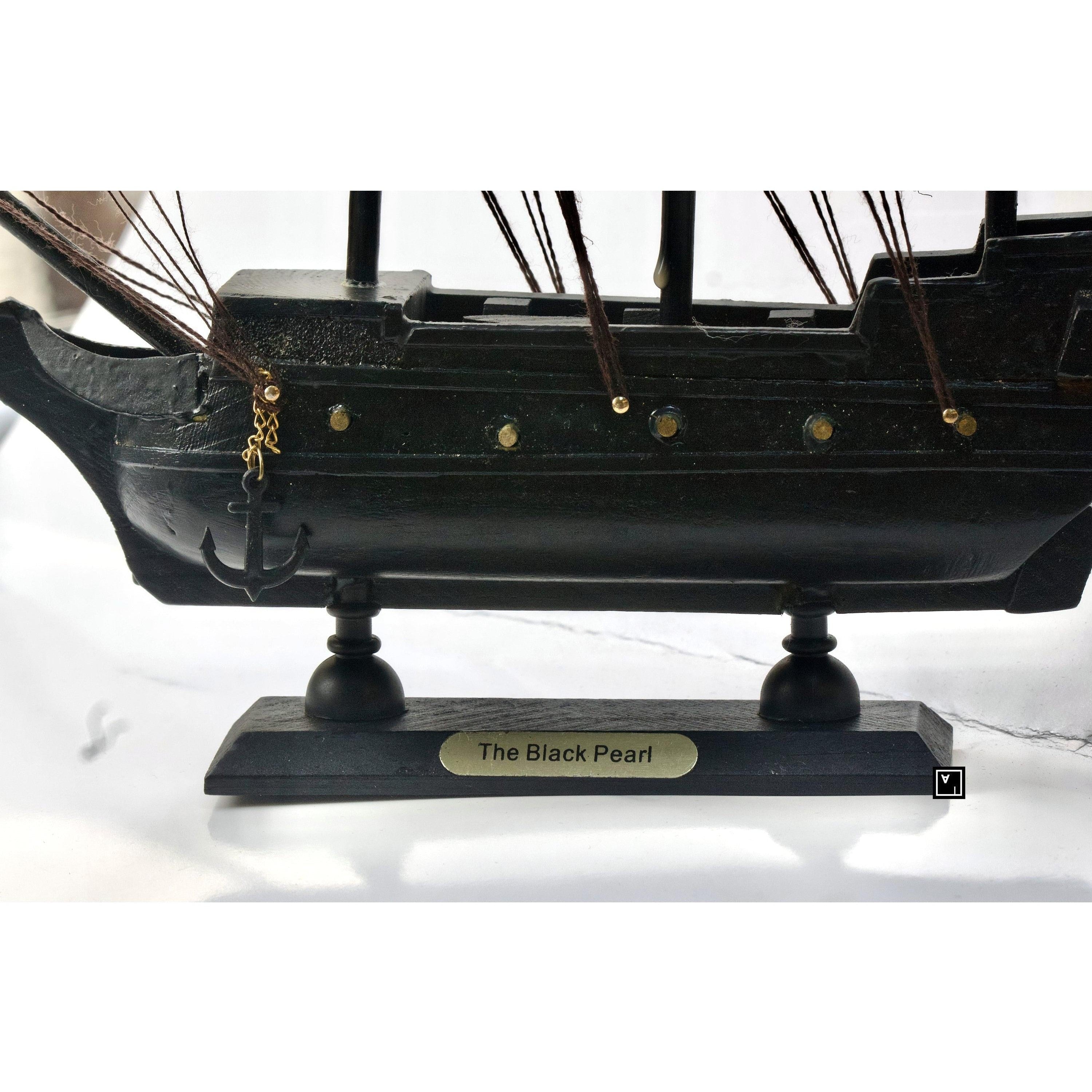 Wooden Pirate model Ship | Tin & Model Collectibles | Home Decor