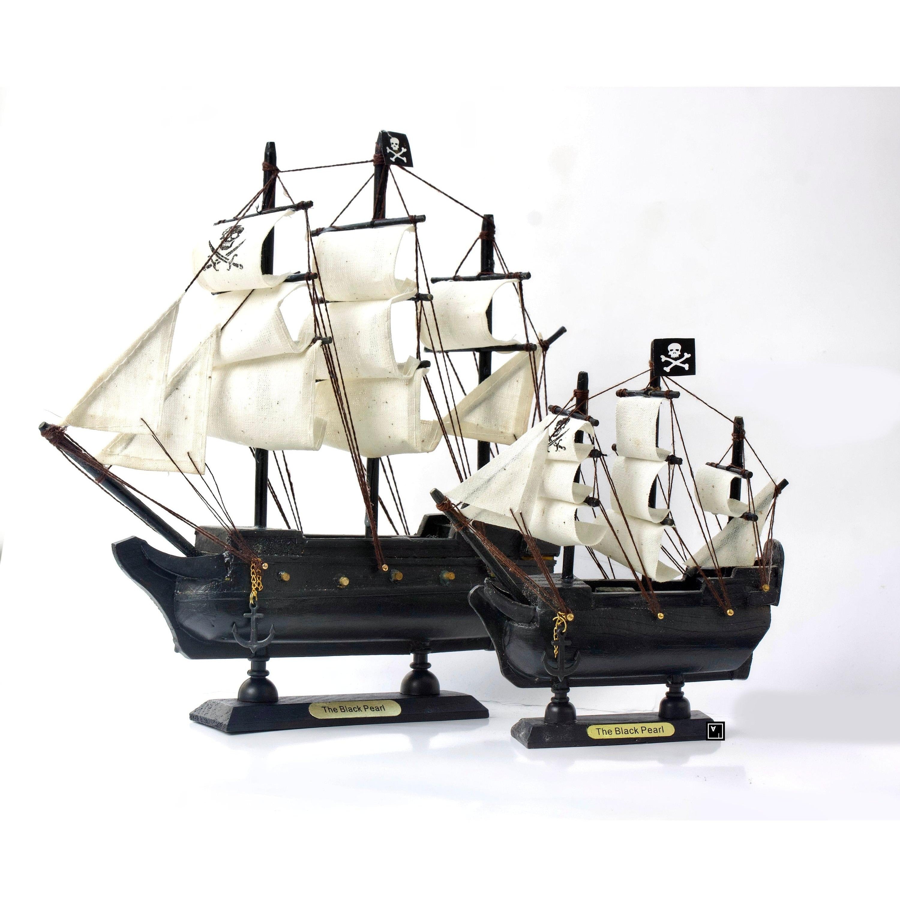 Wooden Pirate model Ship | Tin & Model Collectibles | Home Decor