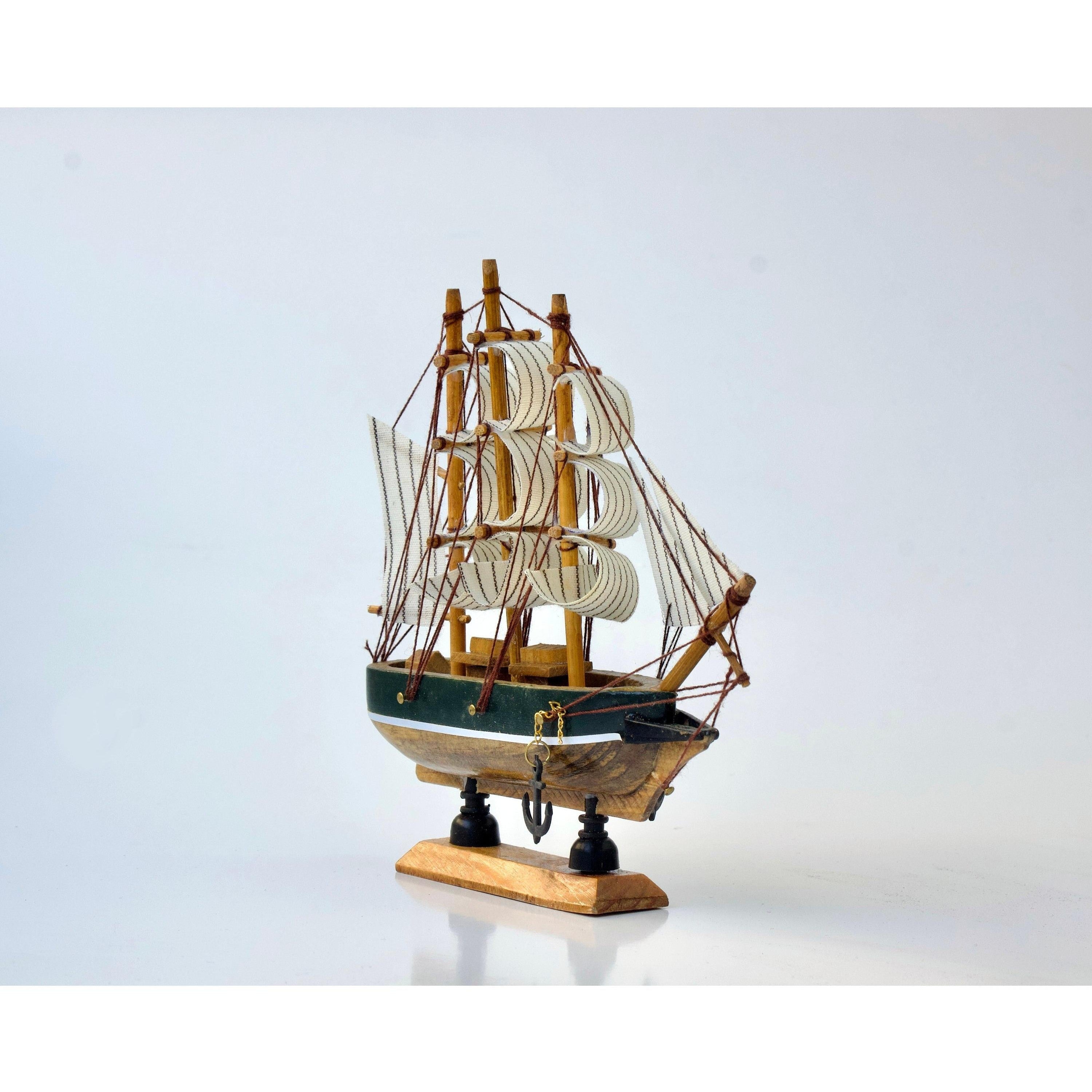 Wooden The Cutty Sark Model Ship | Tin & Model Collectibles