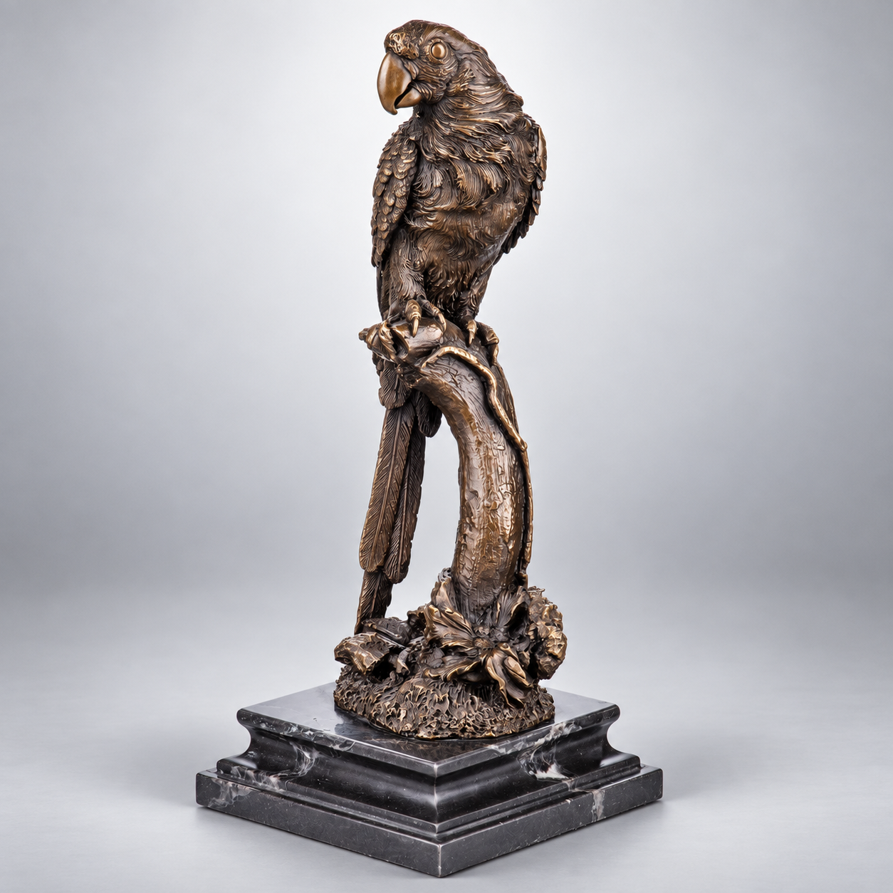 Parrot Bronze Sculpture – view 2