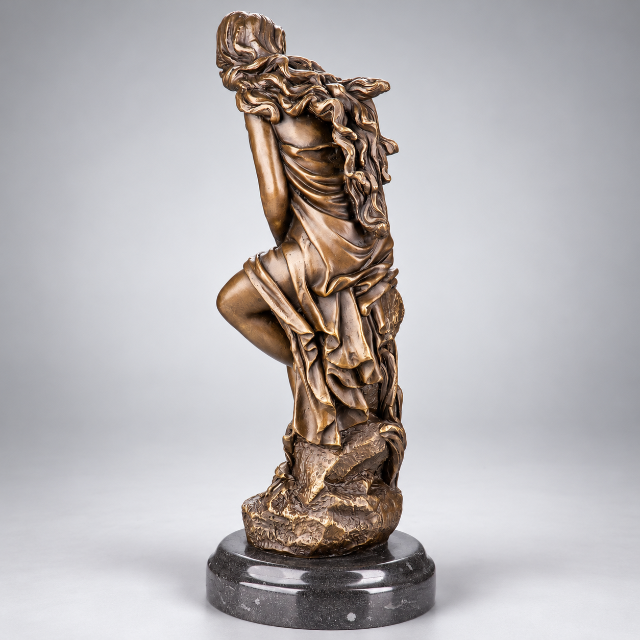 Woman Bronze Sculpture – Classic Female Figure