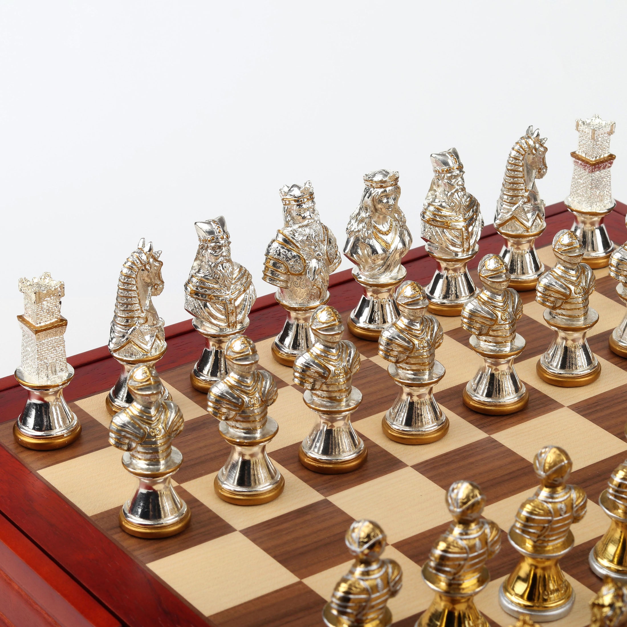 Medieval Times Crusades Knight Chessmen Set (32 pcs per set) (Collector Box Board)