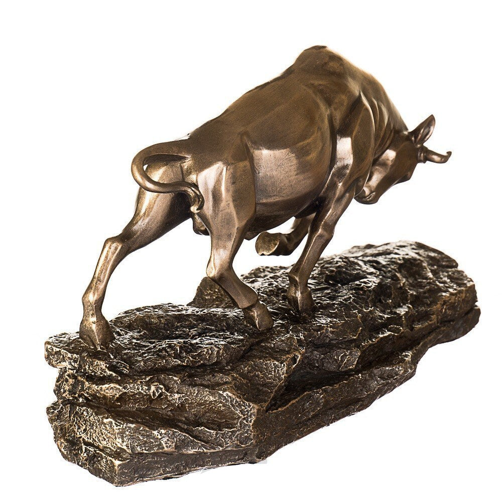 Bronzed Bull and Bear Sculpture: Stock Market Figurines