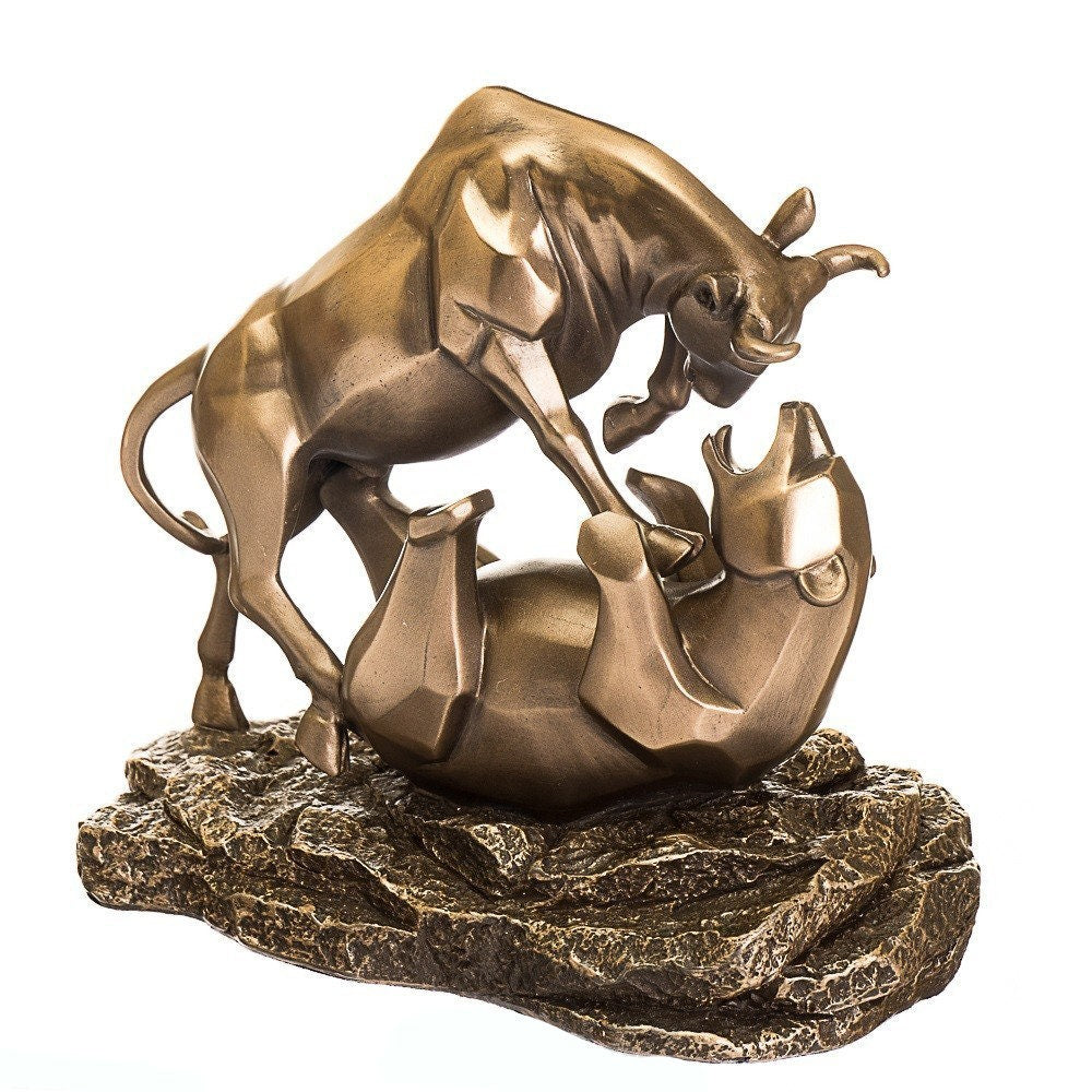 Bronze Bull and Bear Sculpture: Stock Market Gift