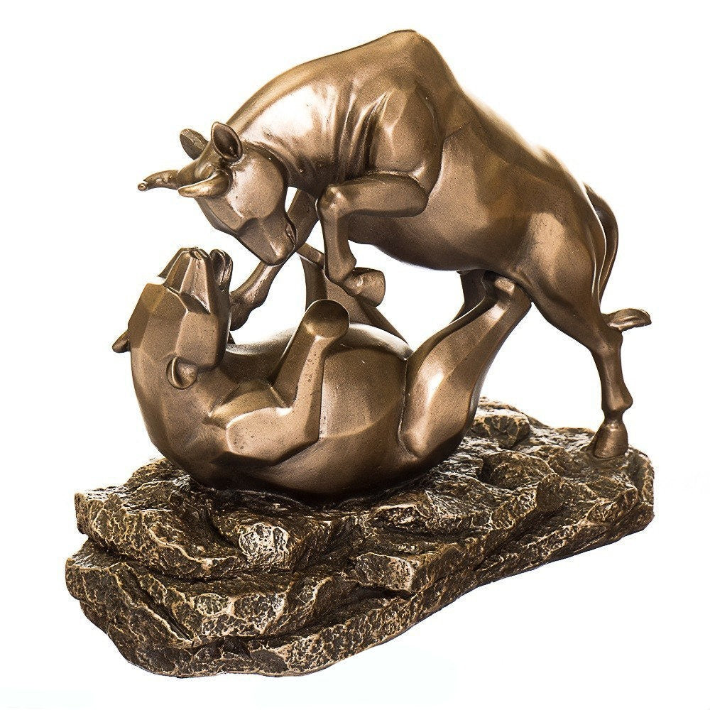 Bronze Bull and Bear Sculpture: Stock Market Gift