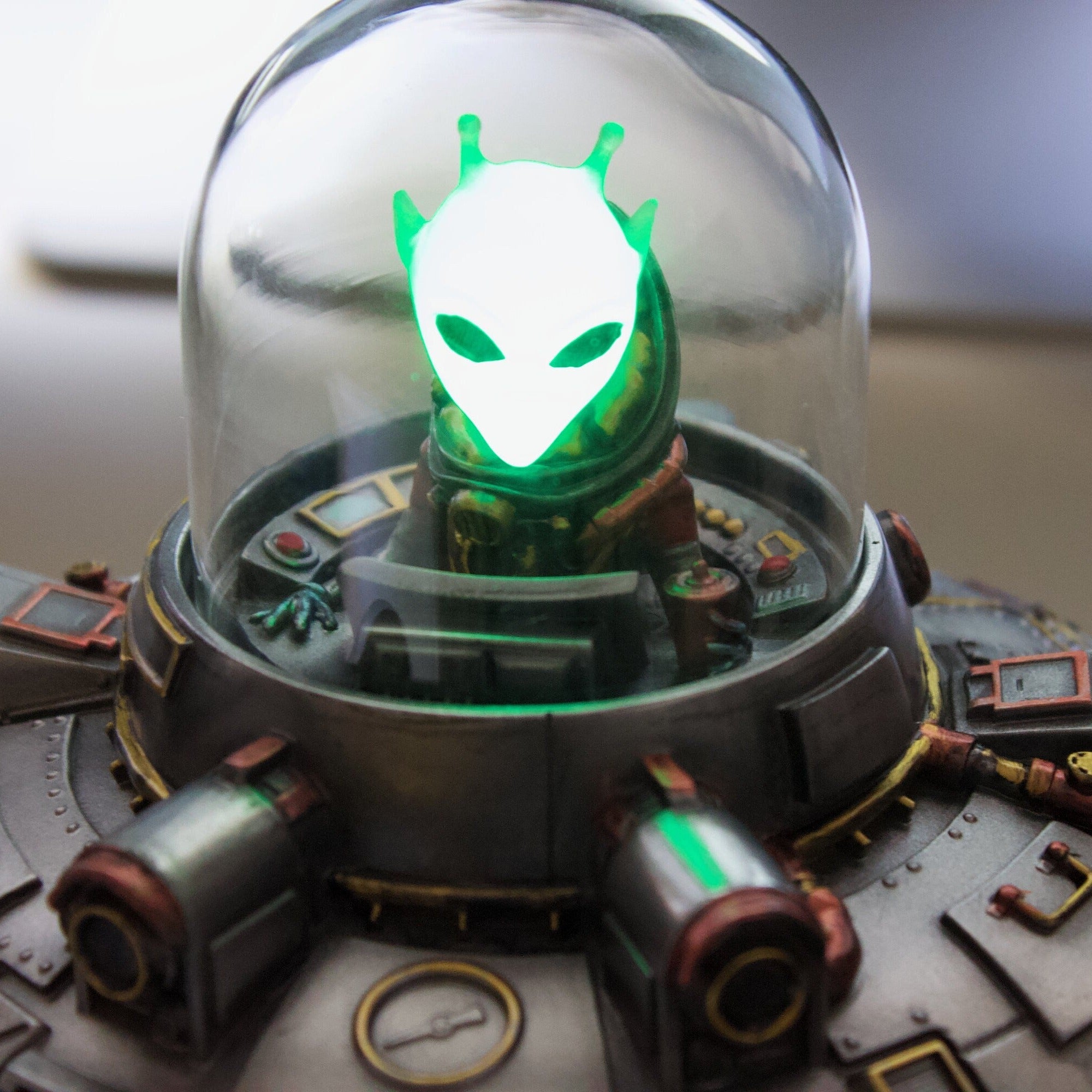 Steampunk Alien in Spaceship.Alien Figurine with Led light