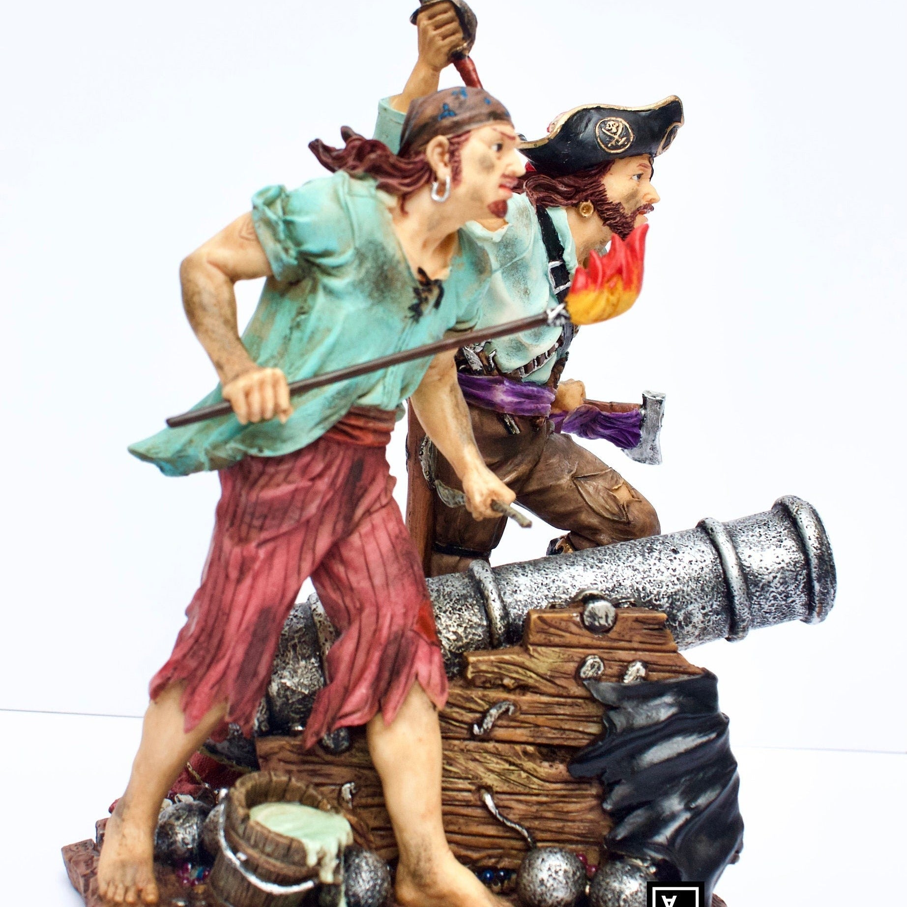 9.84 Inc Pirates with Cannon Ball Statue