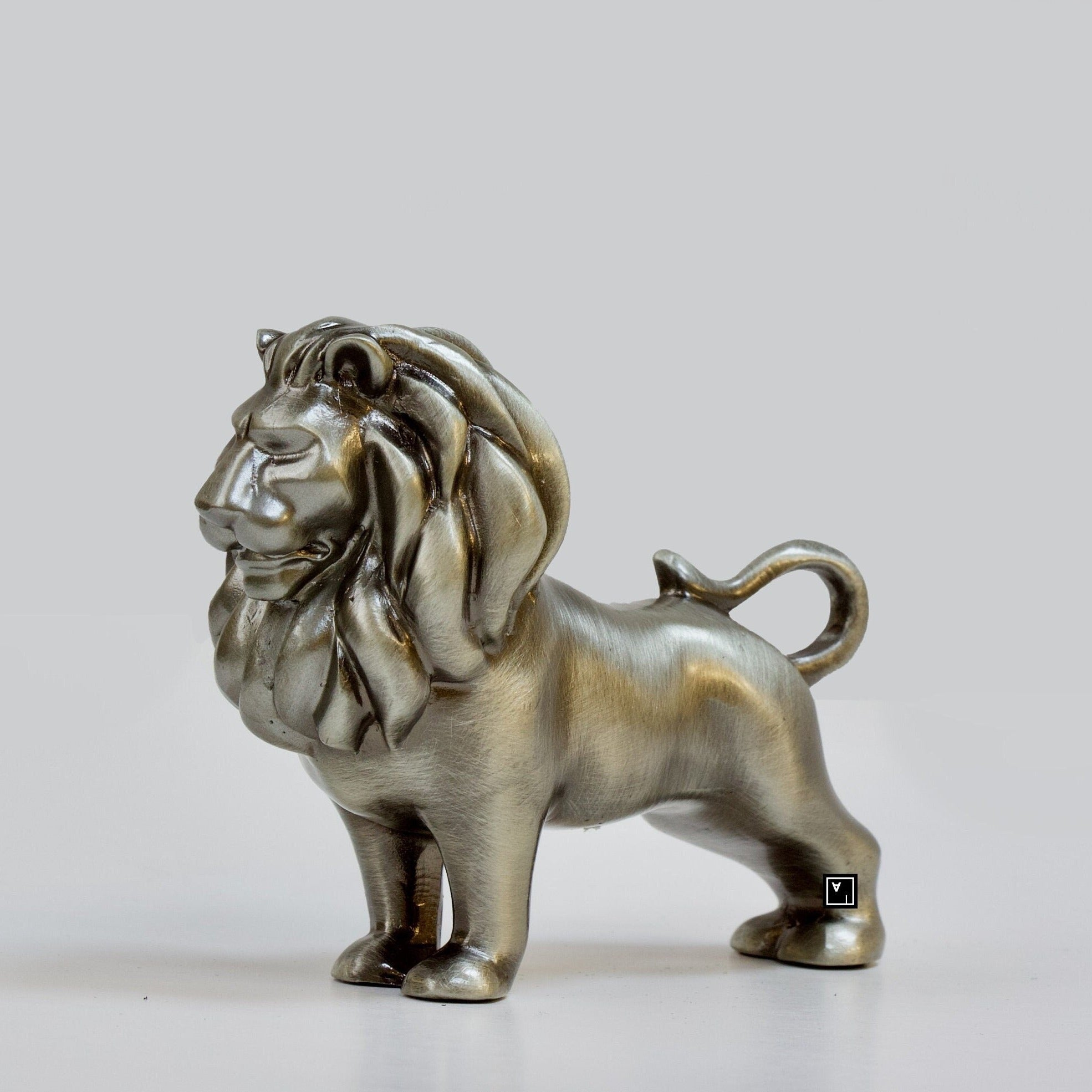 Solid Pewter Lion Statue: Veronese Design Sculpture Paperweight