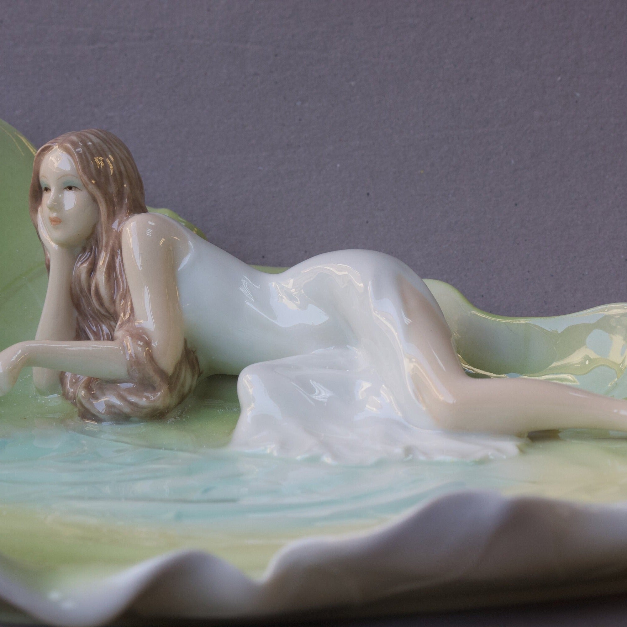 Maiden on Lotus Leaf Porcelain Tray