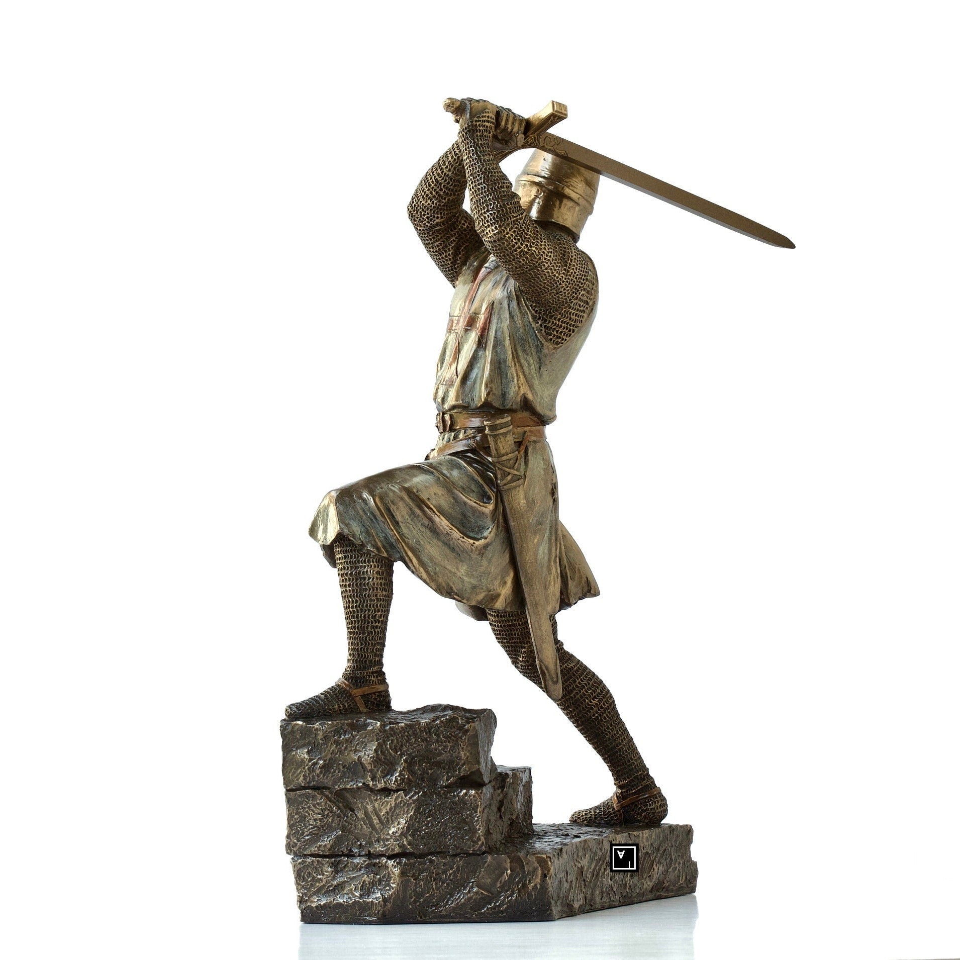 Knights on Templar on Stairs Slashing with Two Handed Sword Statue