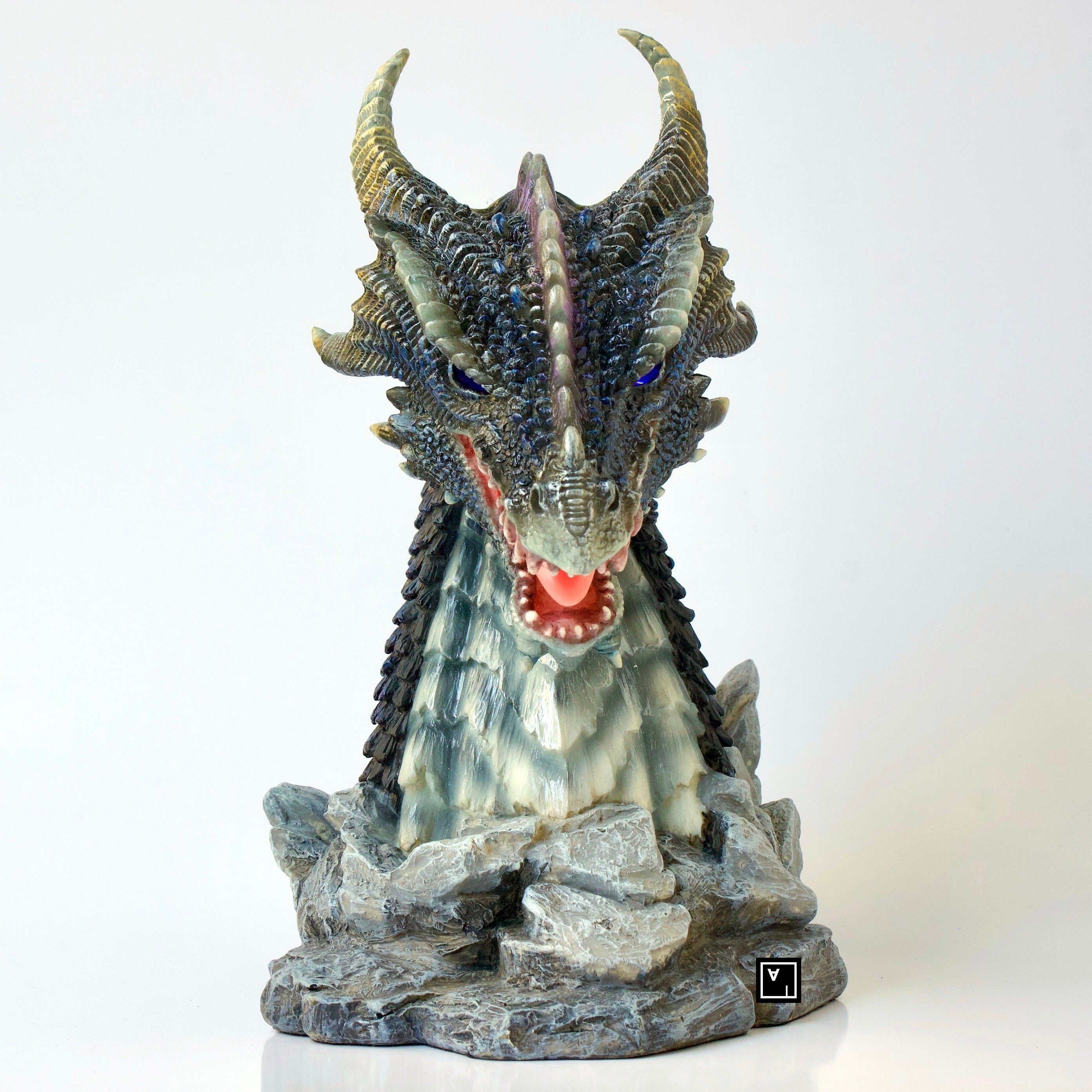 Horned Obsidian Dragon Bust (Led)