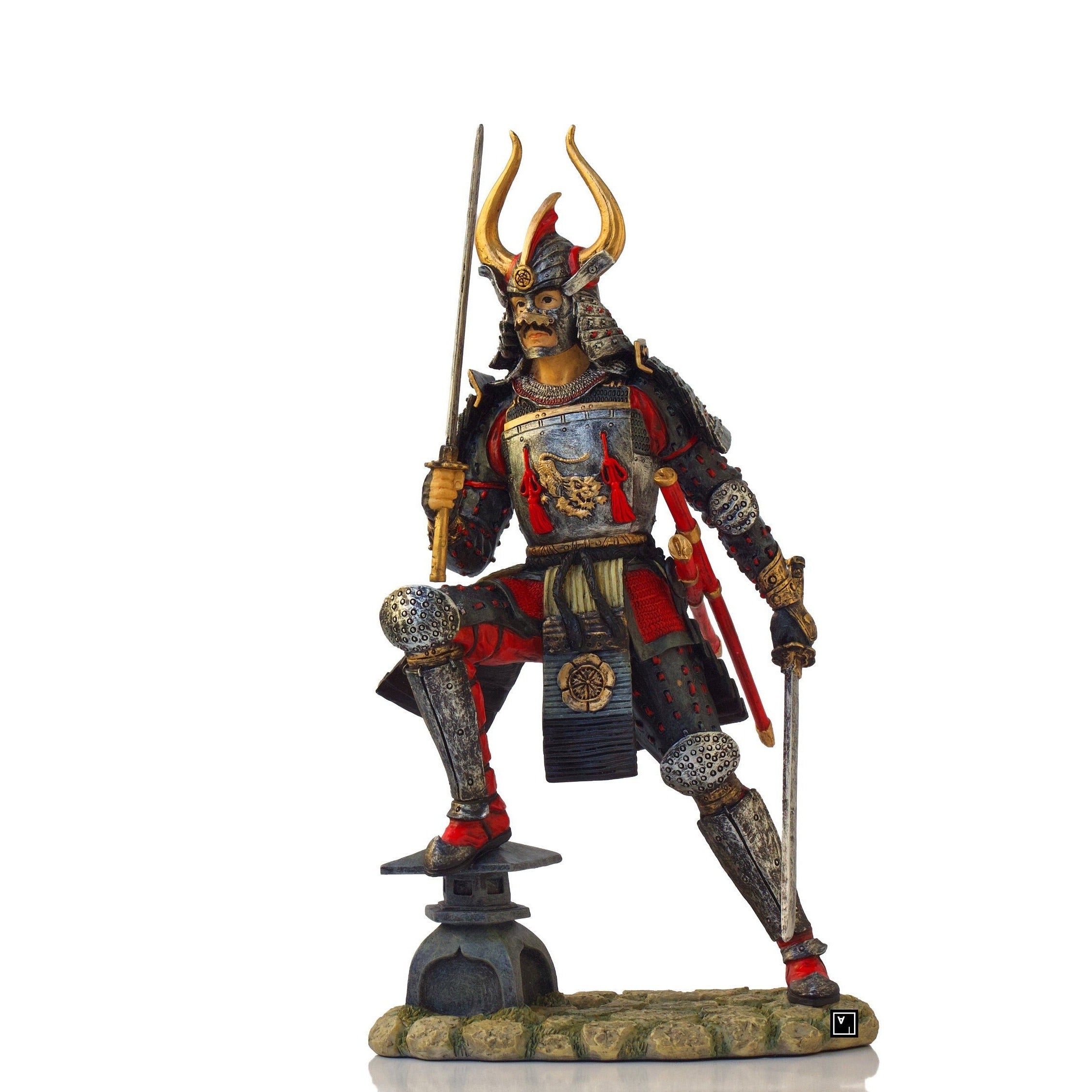 Oda Nobunaga Samurai Statue: 10-Inch Resin Sculpture with Katanas