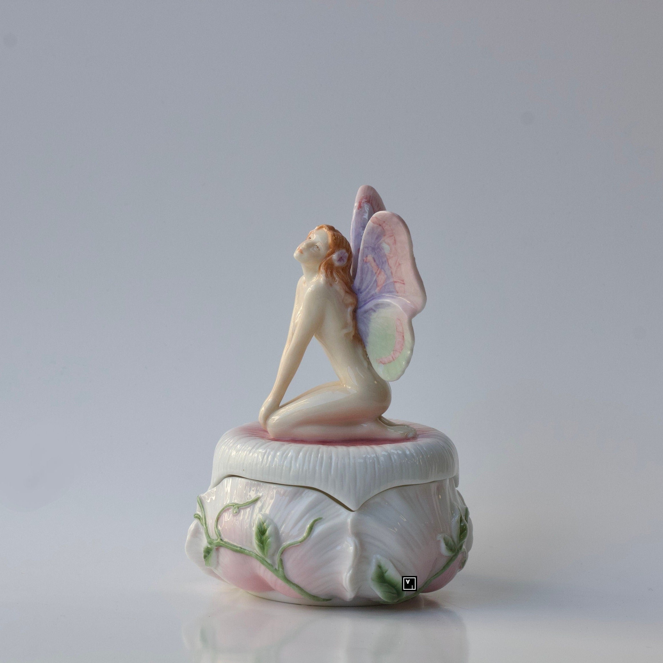 Trinket Box Kneeling Fairy Mauve Blue Wings on Box