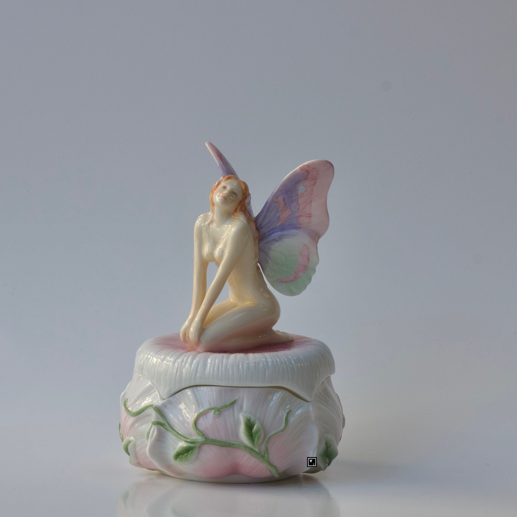Trinket Box Kneeling Fairy Mauve Blue Wings on Box