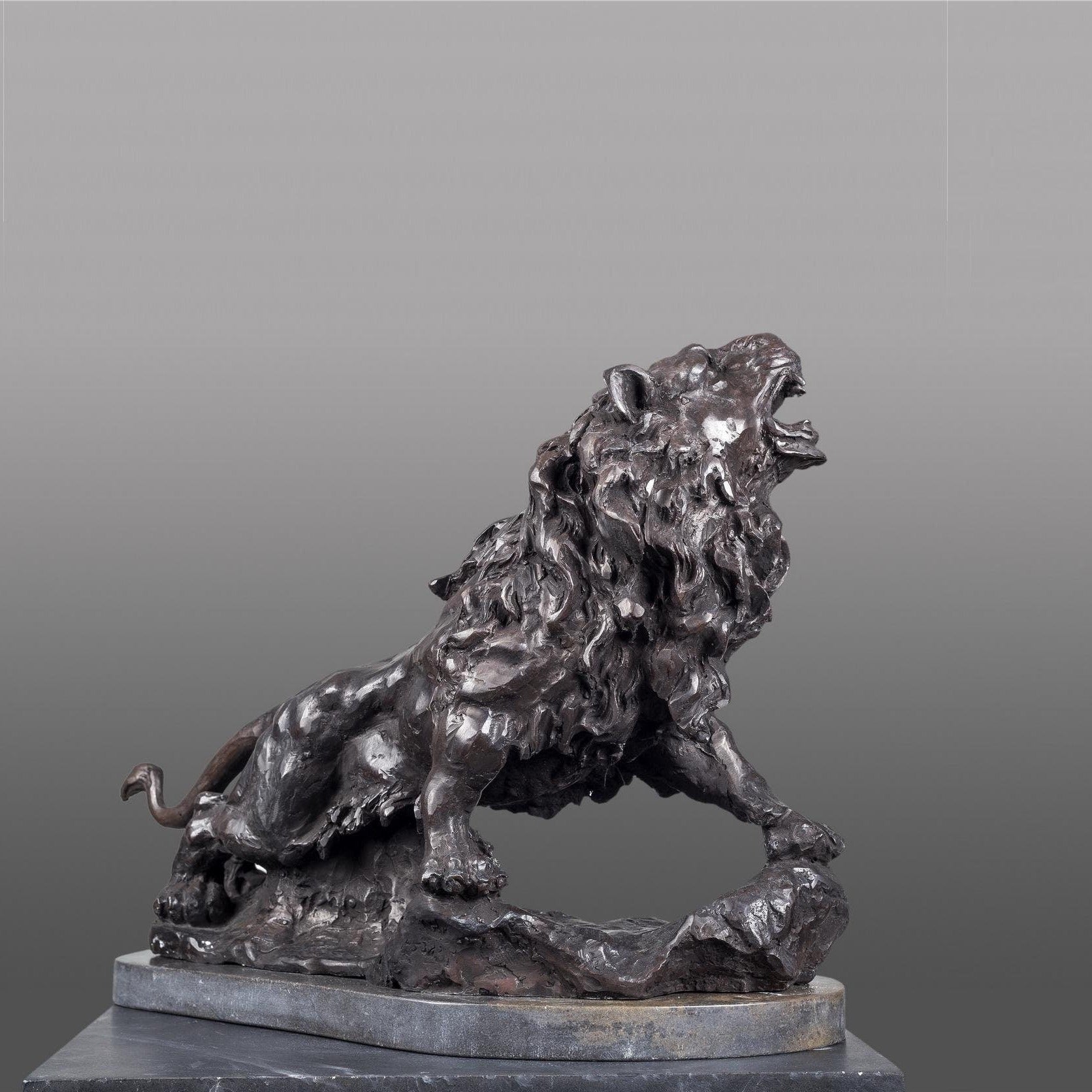 Large Bronze Lion Sculpture: Office Home Decor Centerpiece (22.44 Inches)