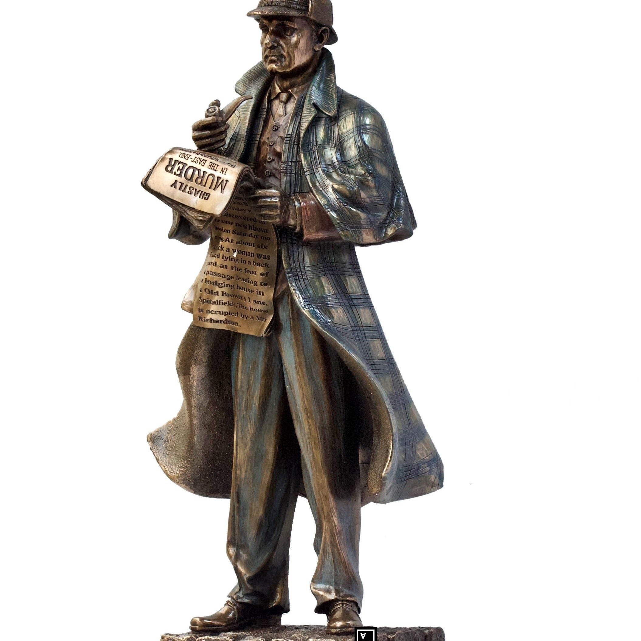 11.02 Inc Detective Sherlock Holmes Statue