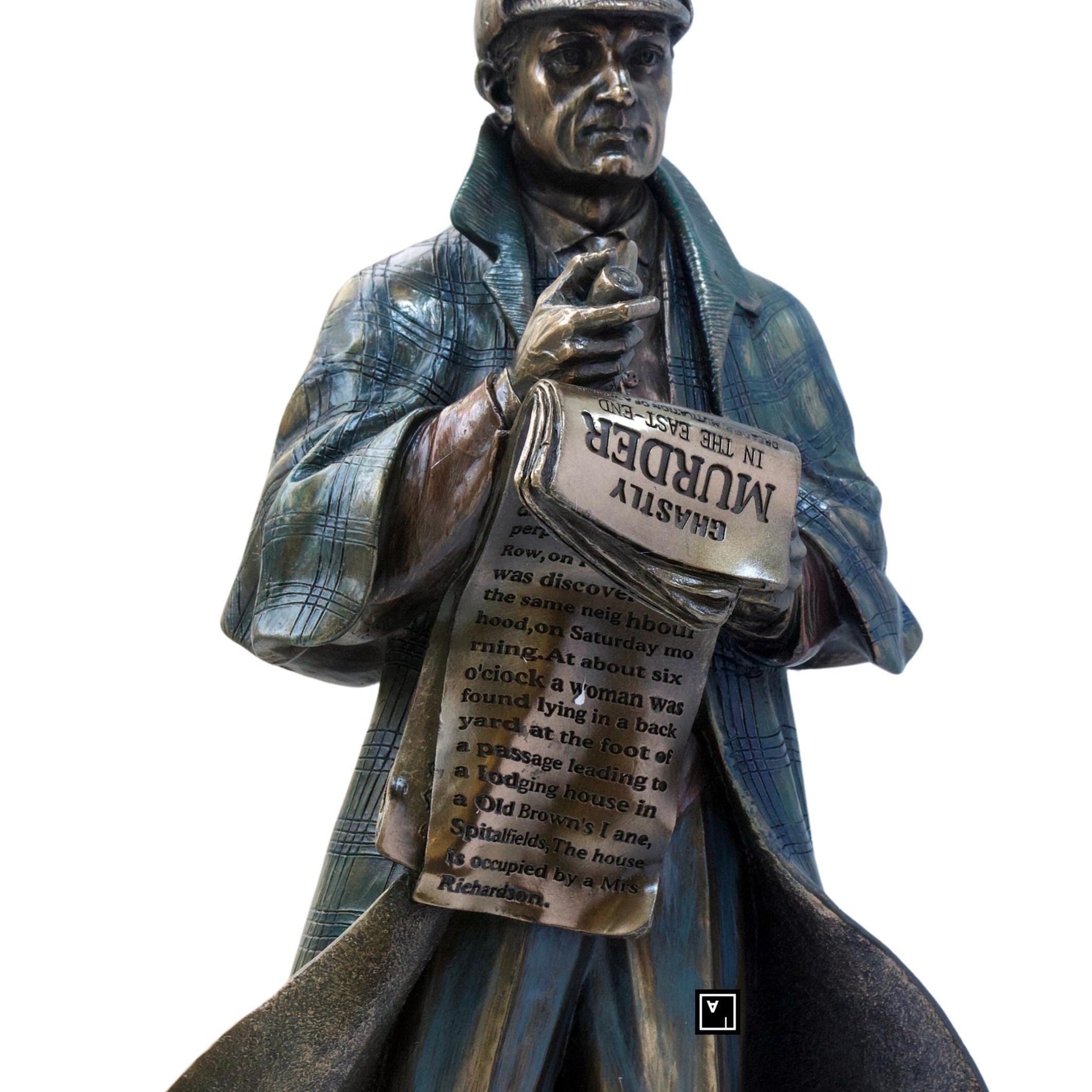 11.02 Inc Detective Sherlock Holmes Statue