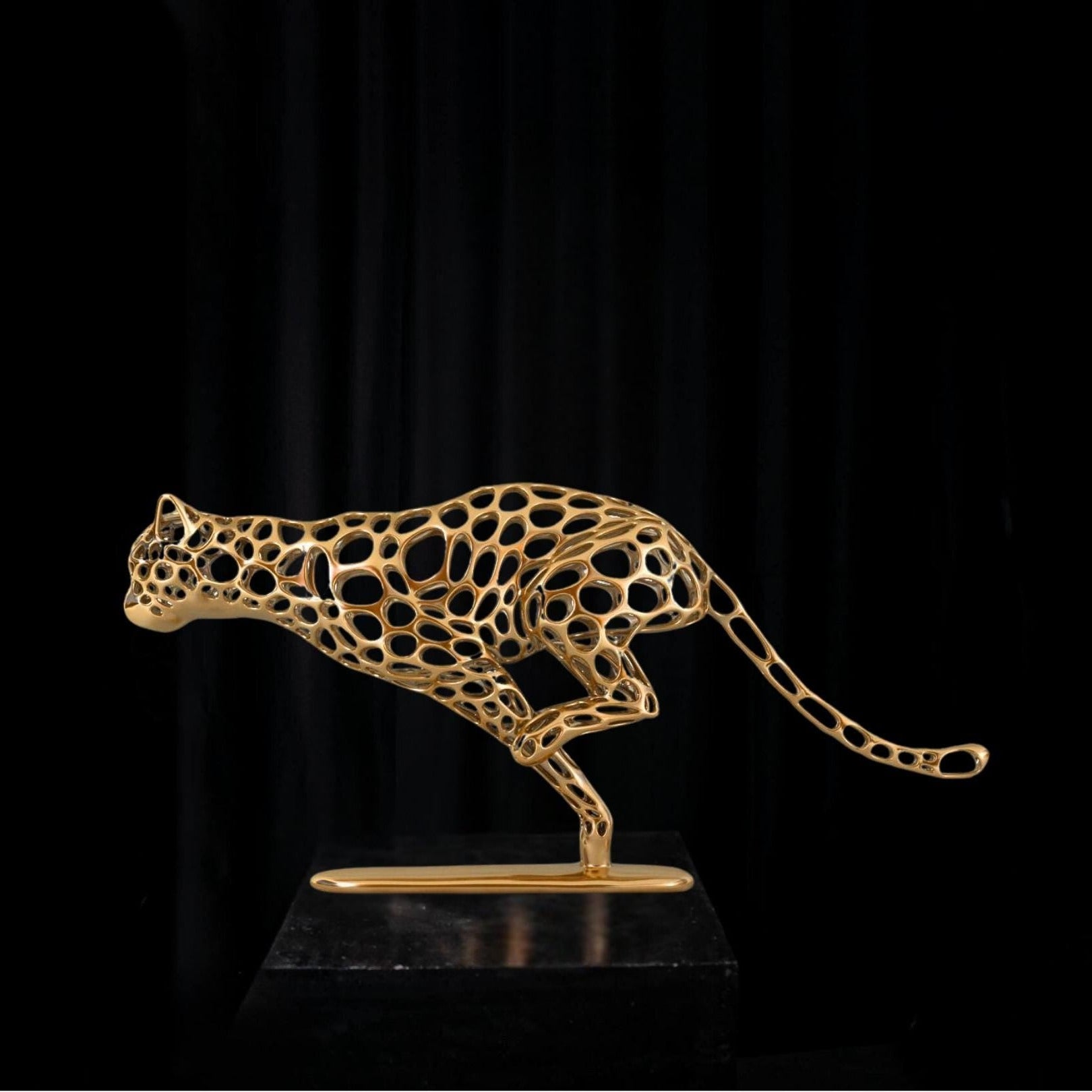 Bronze Cheetah Sculpture: Lost Wax Wildcat Art (27.56 Inches)