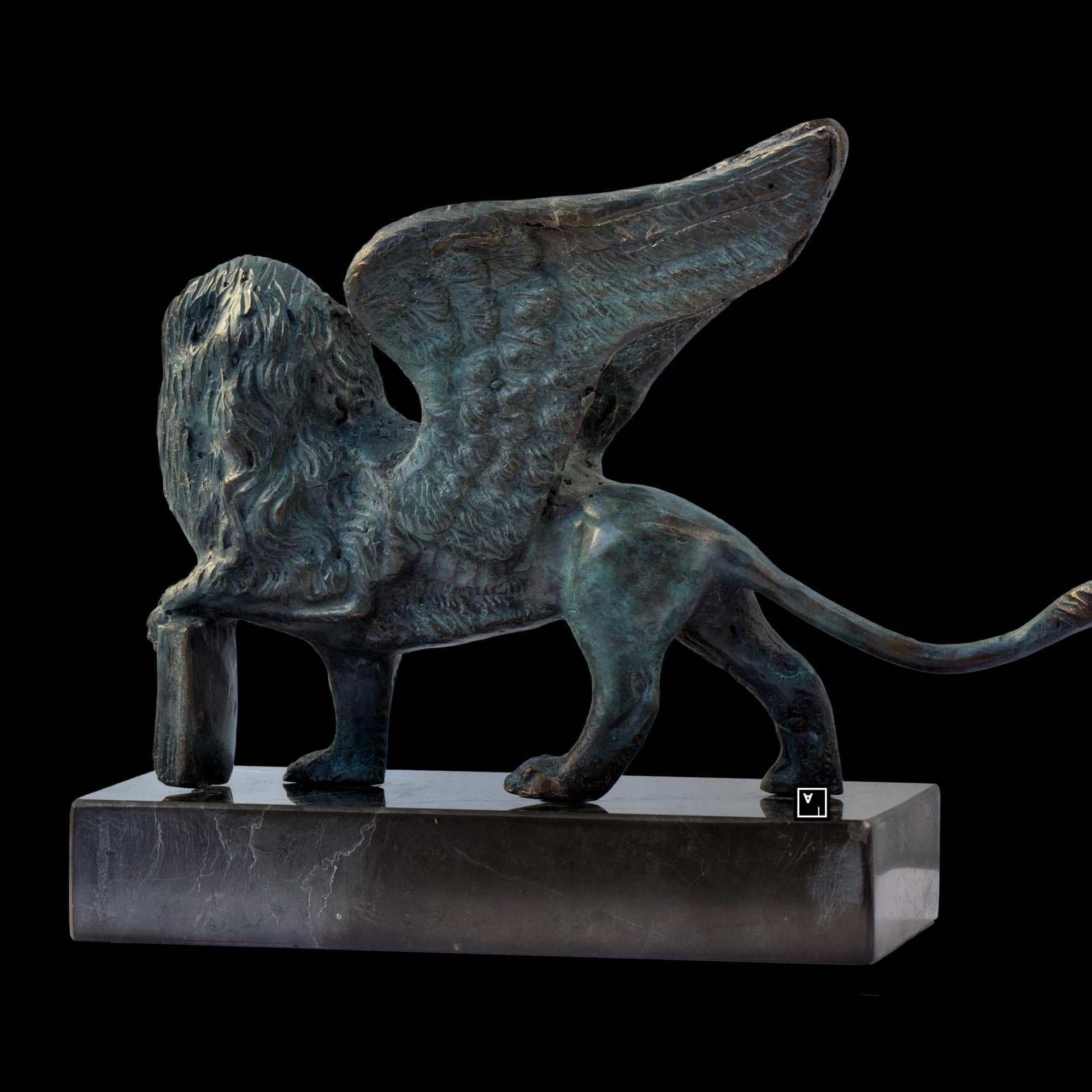 Bronze Winged Lion Sculpture: Saint Mark Lion Figurine