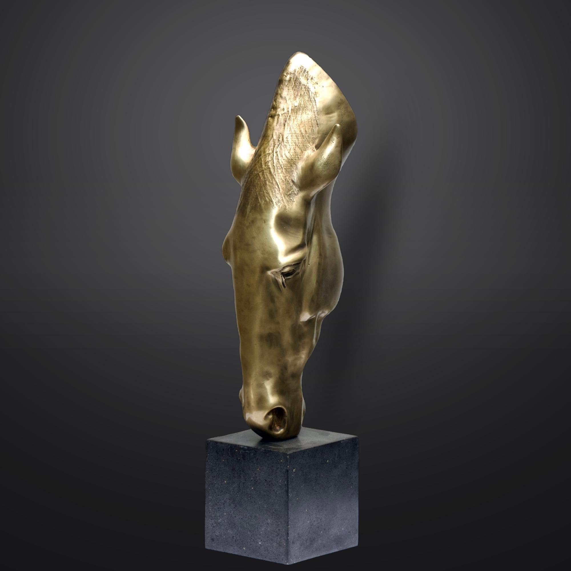 Bronze Horse Head Sculpture: Elegant Equestrian Home Decor (27.55 Inches)