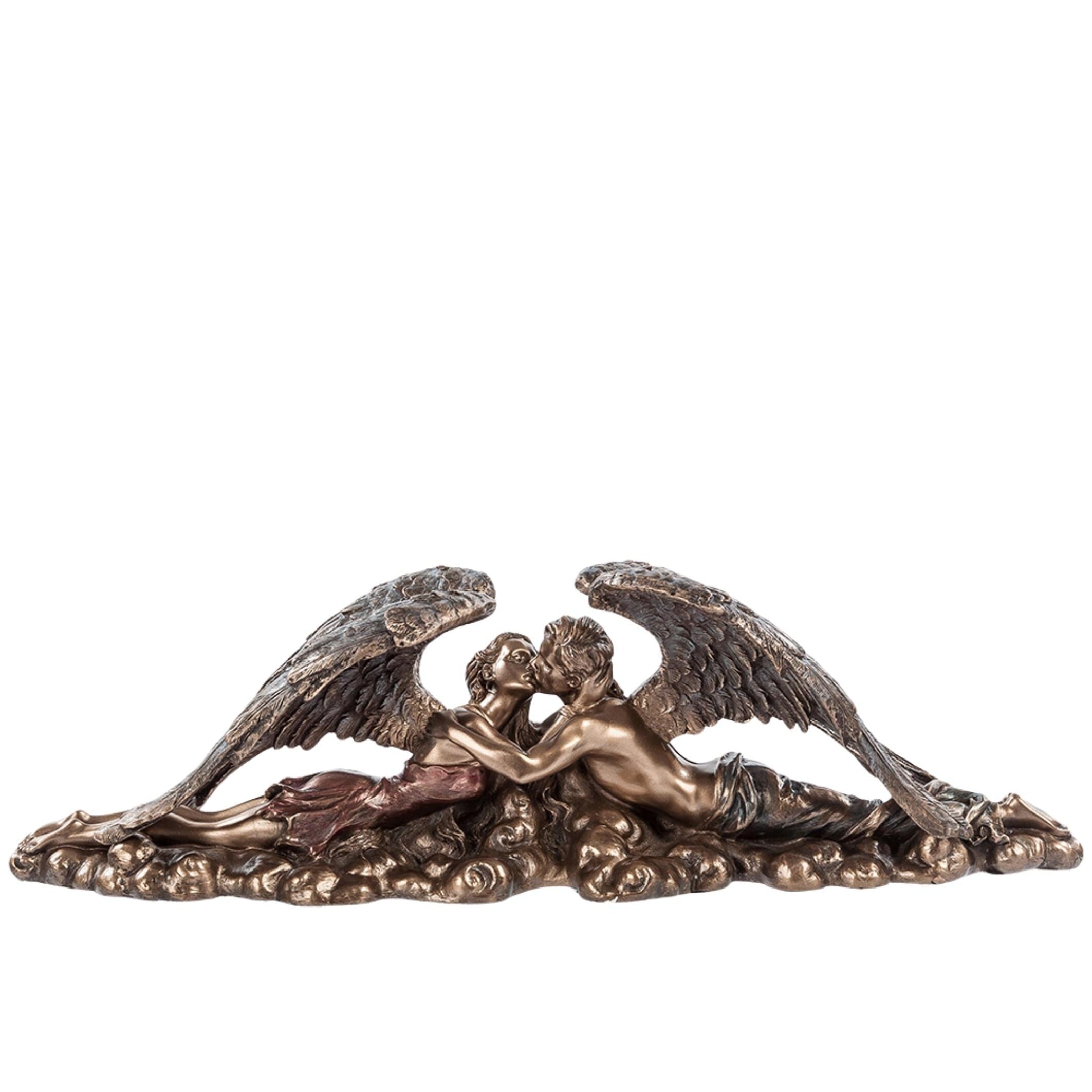 Kissing Angel Statue