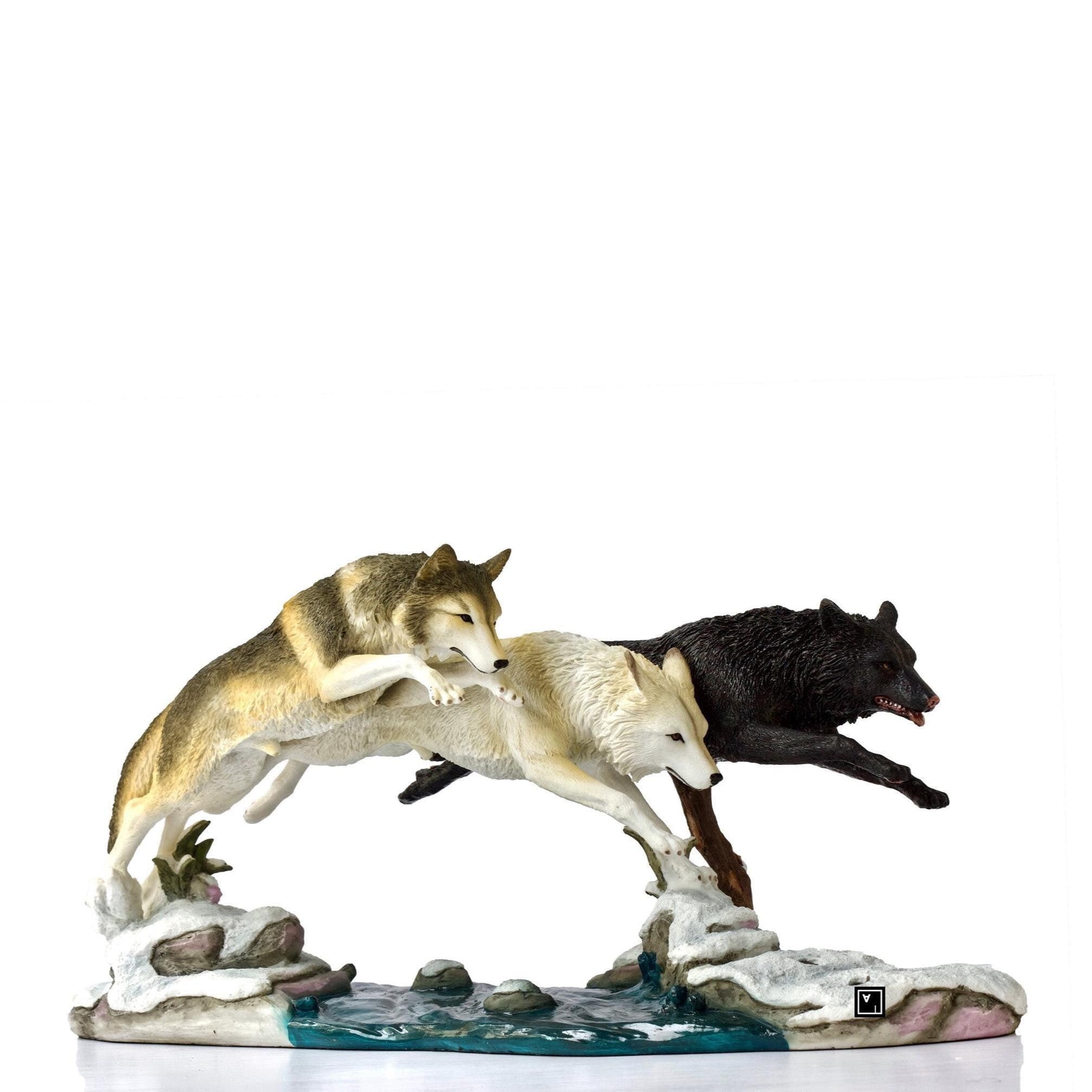 Wolf Pack Statue