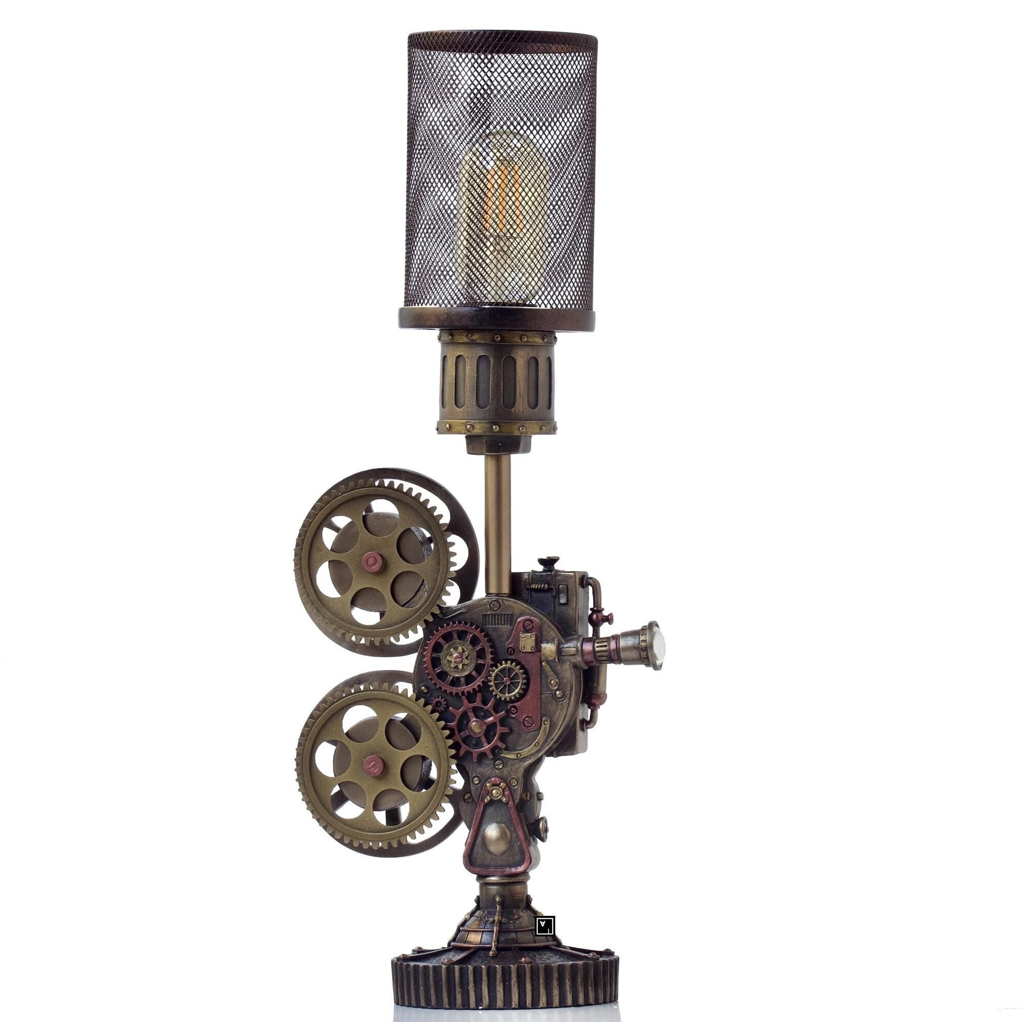 Steampunk Movie Projector Lamp: Retro Camera Style