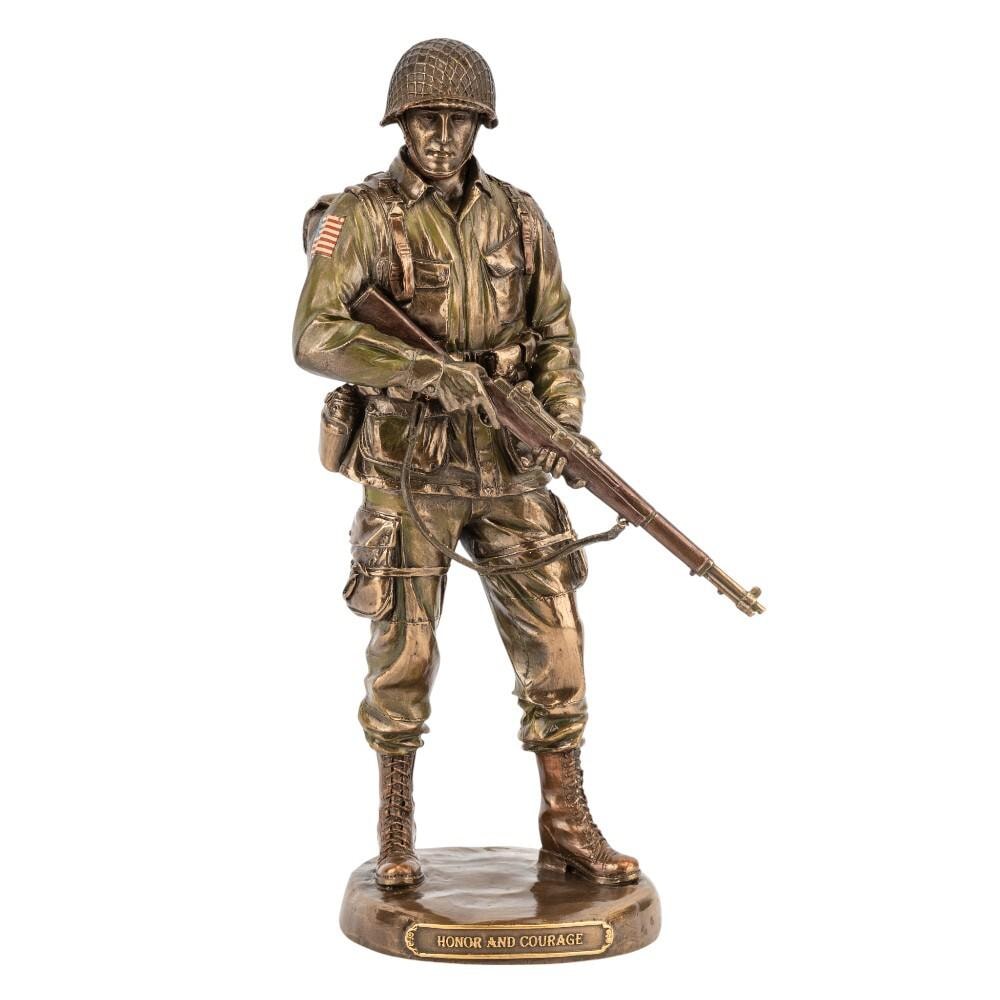 Honor and Courage American WWII Soldier Statue Cold Cast Bronze Military Sculpture 29 cm