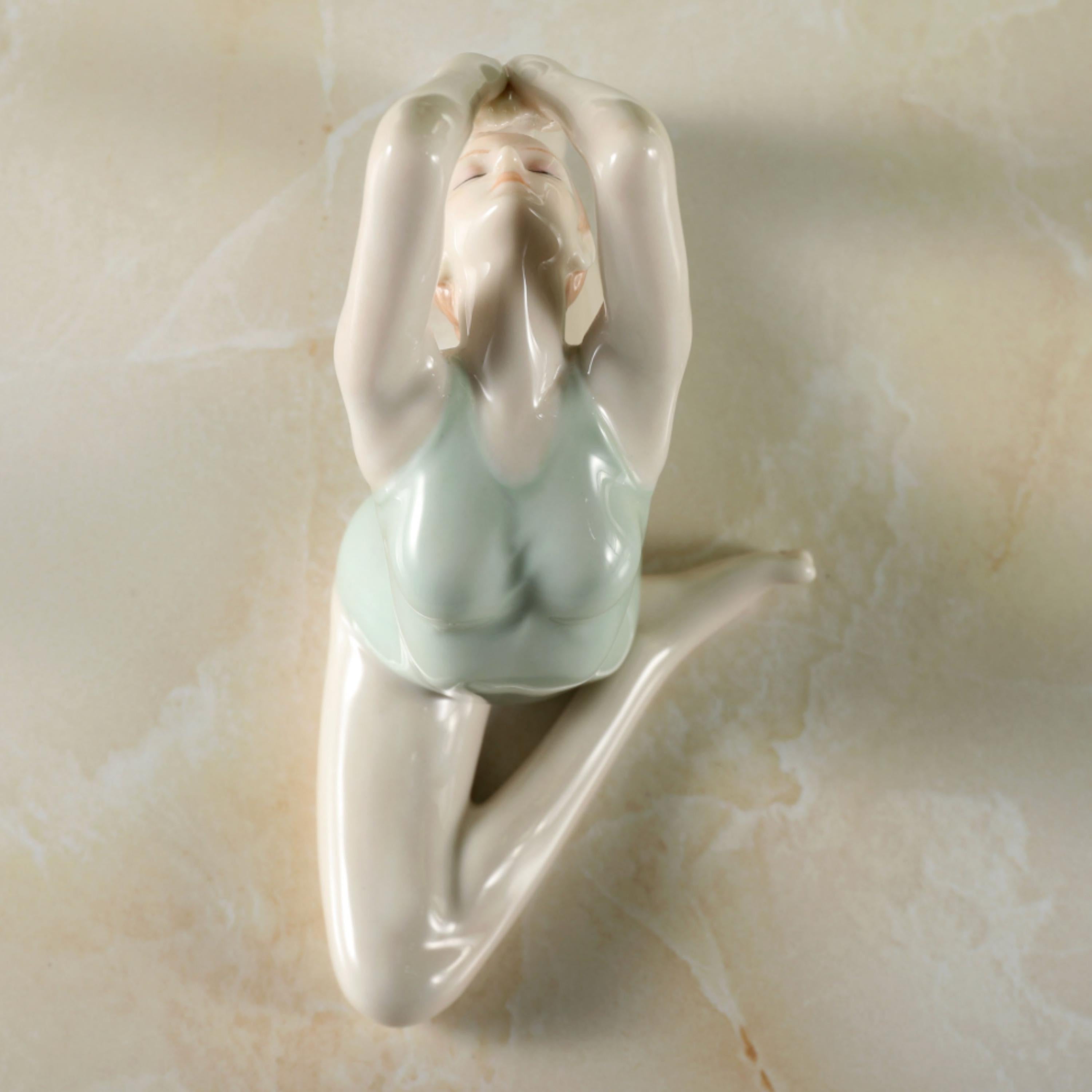 Fine Porcelain Yoga Sculpture, One Legged King Pigeon Pose, Eka Pada Rajakapotasana, Meditation Decor