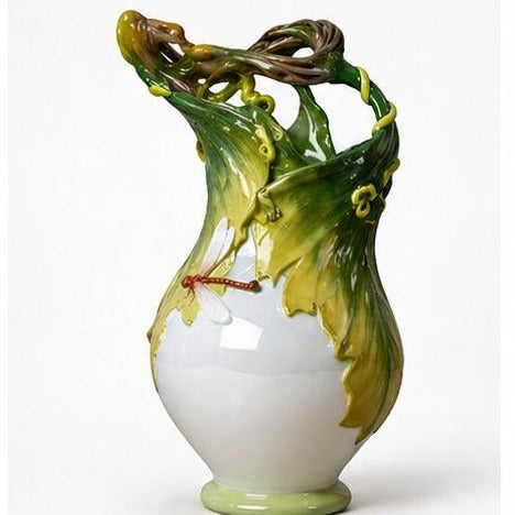 Dragonfly Porcelain Vase: Snapdragon Flower Decor