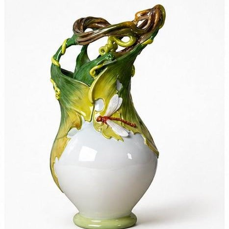 Dragonfly Porcelain Vase: Snapdragon Flower Decor